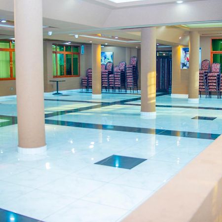 Hera Hotel 坎帕拉 外观 照片