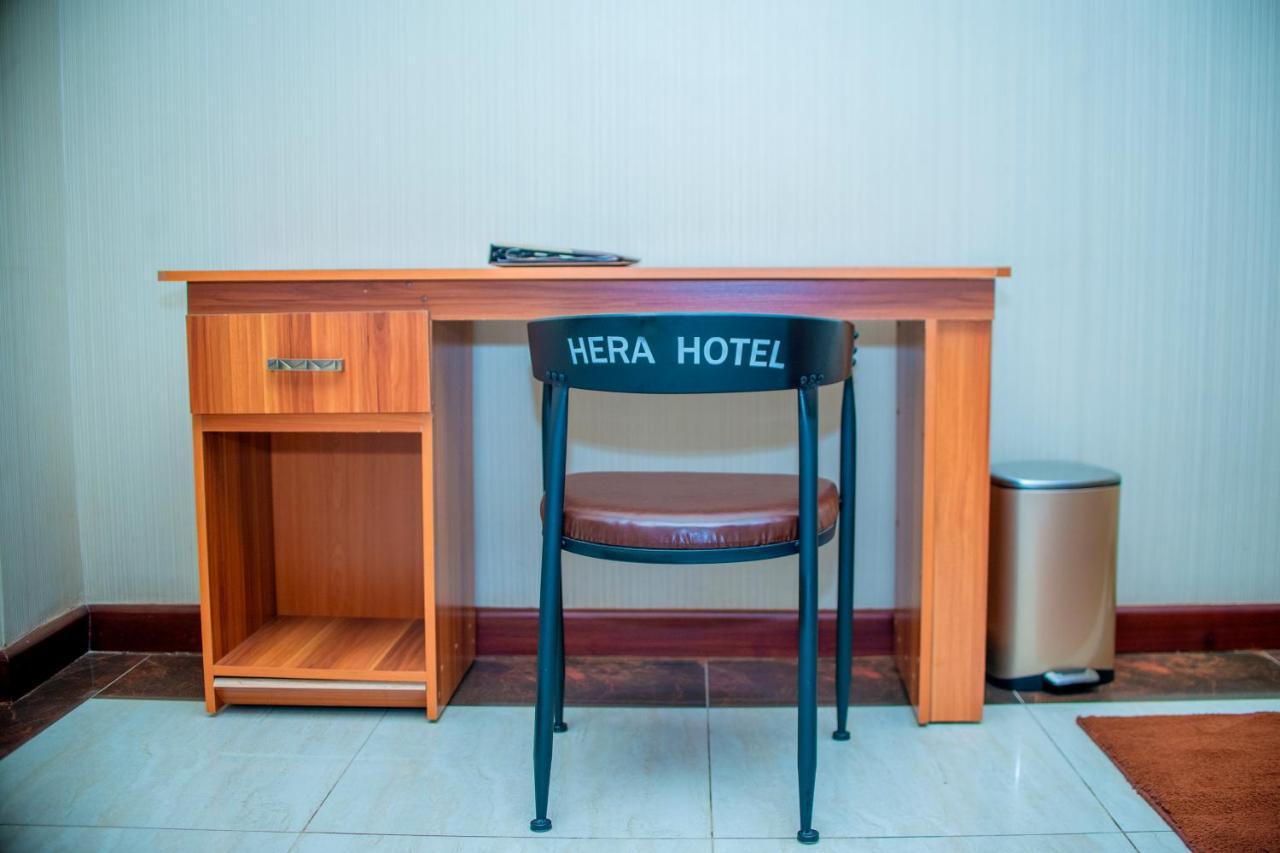 Hera Hotel 坎帕拉 外观 照片