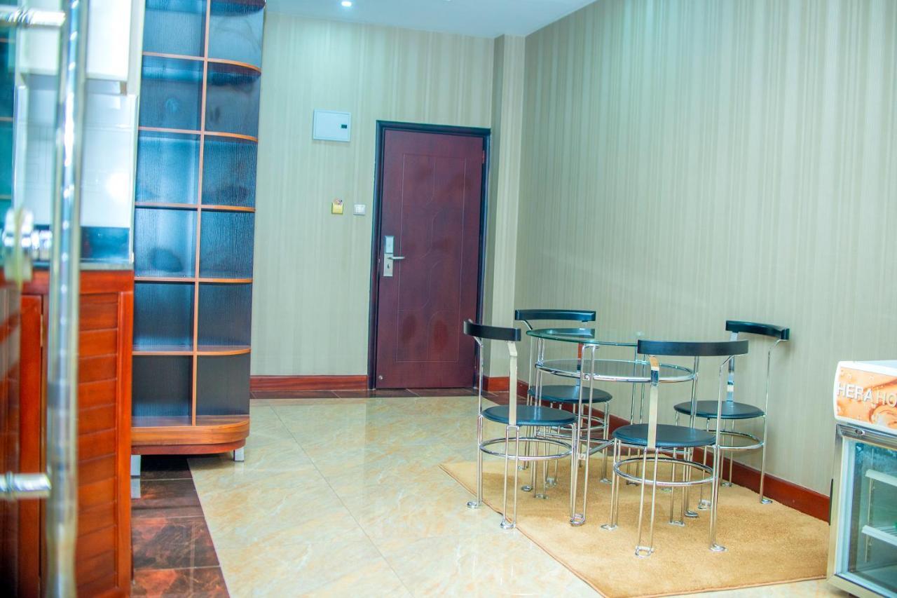 Hera Hotel 坎帕拉 外观 照片