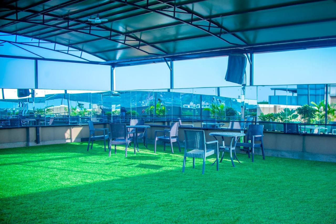 Hera Hotel 坎帕拉 外观 照片